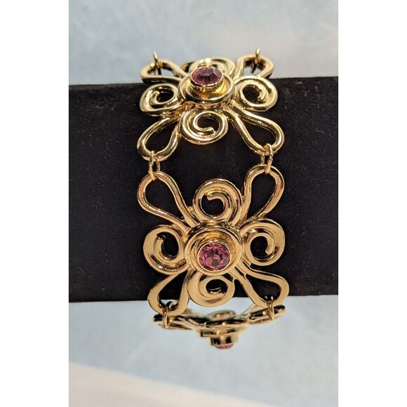 Abstract Gold Tone Flower Bracelet with Pink Center Stone Avon - Picture 4 of 11